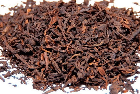 Beneficios y ritual de té rojo Pu-Erh: energía y bienestar en cada taza